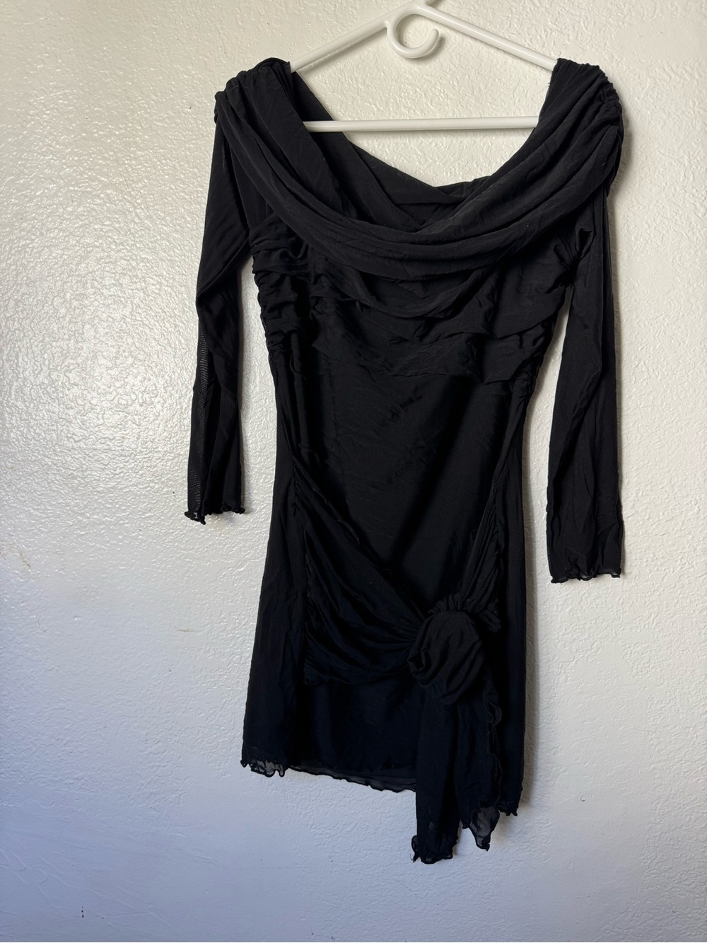 Beginning Boutique Black Off-The-Shoulder Long Sleeve Dress